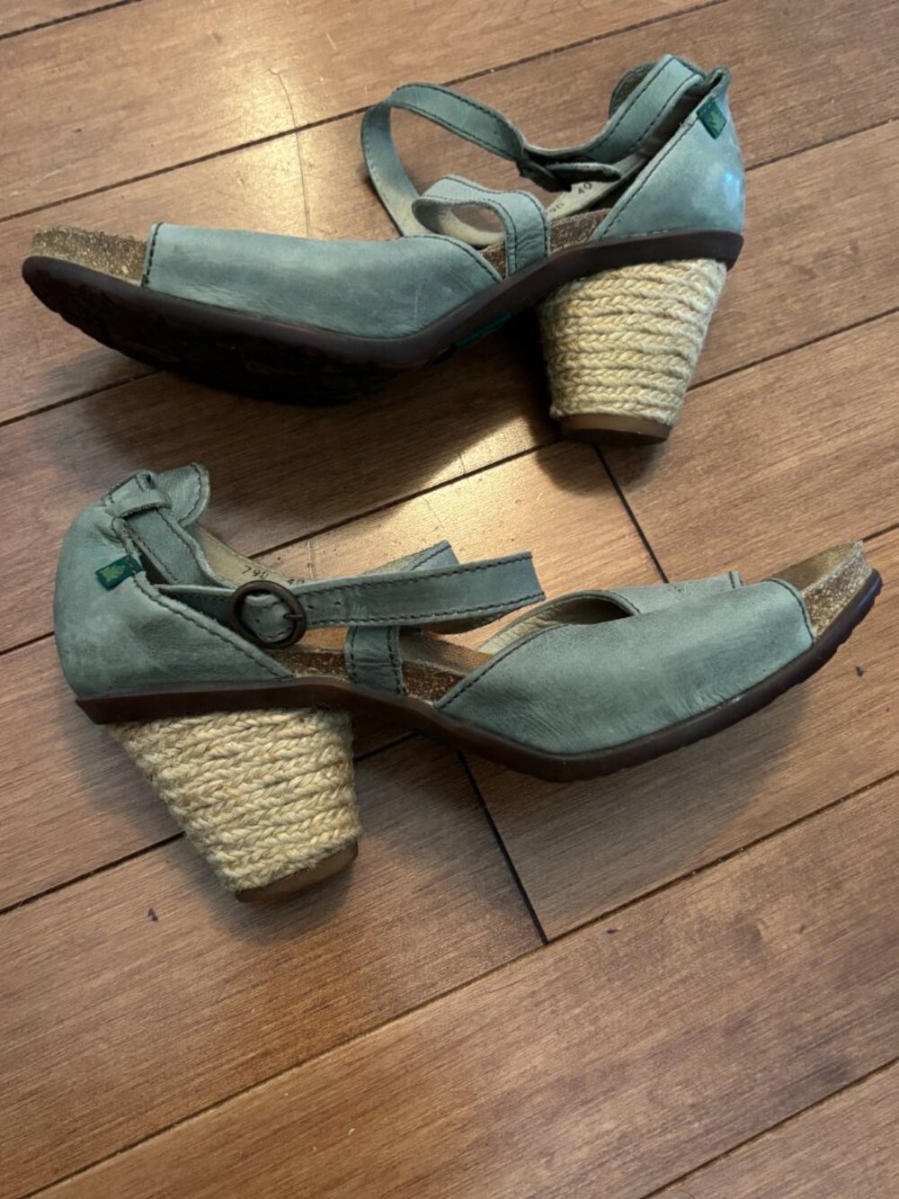 El Naturalista Leather Sandals Size 9.5 EU 40 Euro Comfort